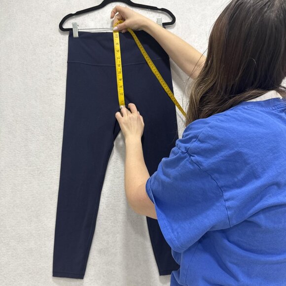 Athleta Leggings Womens Medium Navy Ultra High Rise Elation 7/8 Tight Yoga - Picture 4 of 8